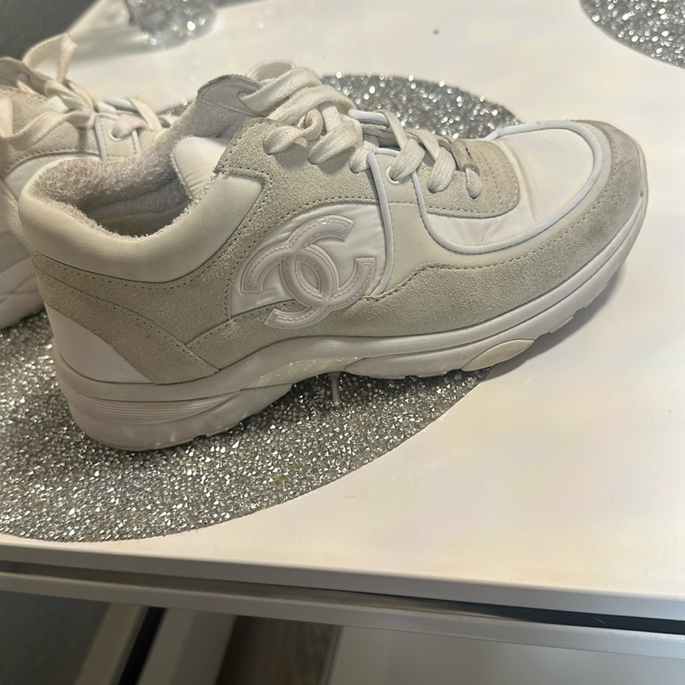 CHANEL Leather trainers
